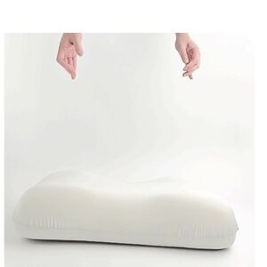 Cushion Lab Deep Sleep Pillow, NWT, Calm Grey, open box Display pillow,
